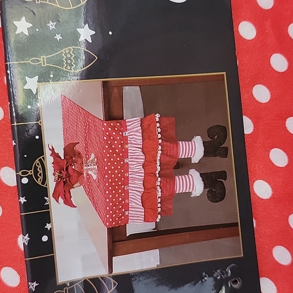MERRY CHRITMAS RUNNER  13 X 72. - Picture 1 of 10